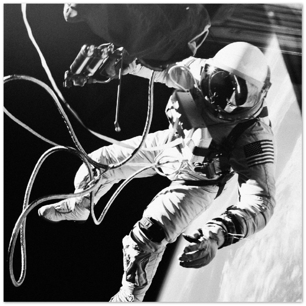 NASA Plakater - Astronaut Edward H White II - Gemini IV - Premium Mat Papir