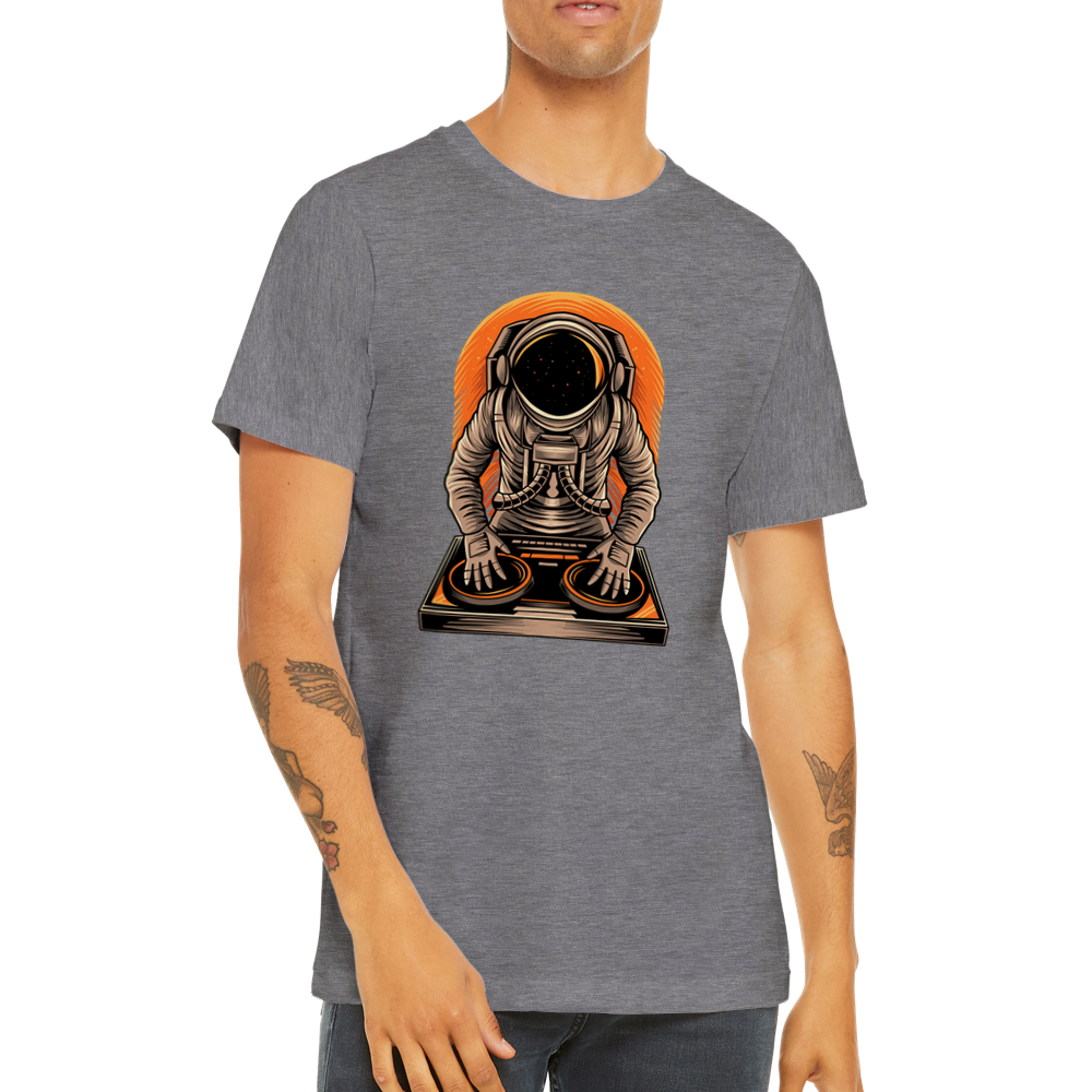 Sjove T-shirts - Cool Space Man DJ Artwork Premium Unisex T-shirt