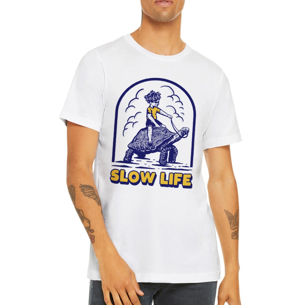 Sjove T-shirts - Slow Life Turtle Artwork - Premium Unisex T-shirt